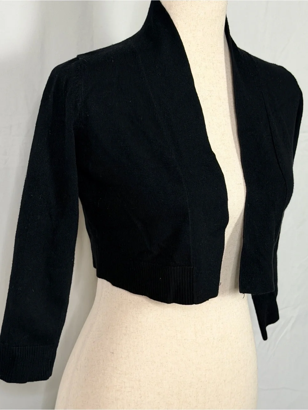 Calvin Klein Cropped Open-Front Women's Sweater Bolero - Black‎